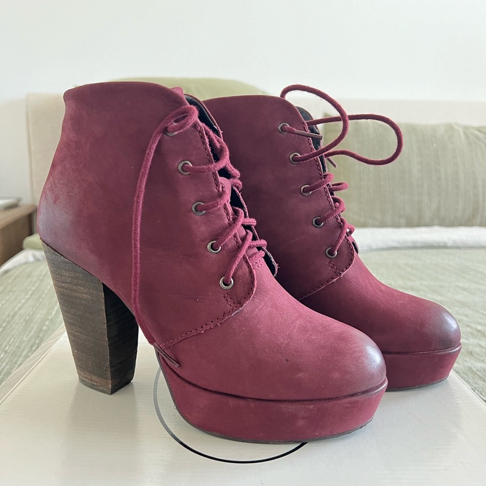 Steve Madden Booties